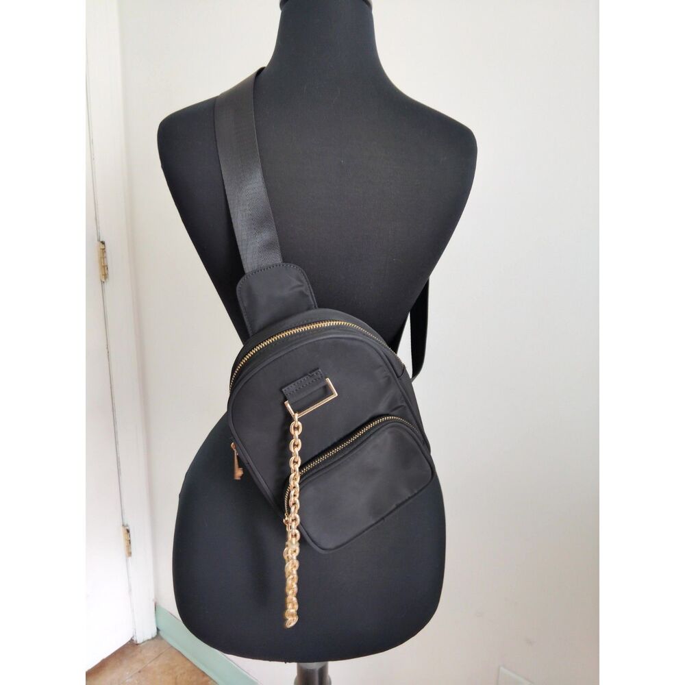 Forever 21 Sling Back Pack  Crossbody w/ gold tone chain EUC